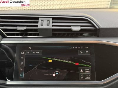 Audi Q3 35 TFSI 150 ch S tronic 7 Design   - 11