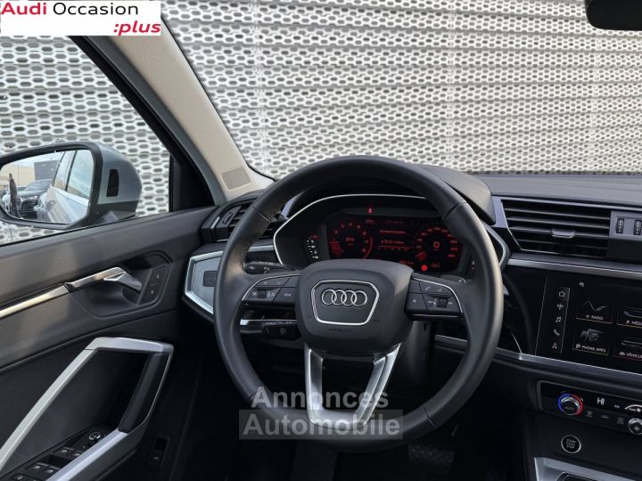Audi Q3 35 TFSI 150 ch S tronic 7 Design - 22
