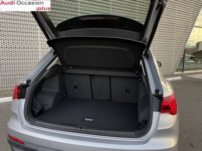 Audi Q3 35 TFSI 150 ch S tronic 7 Design   - 23