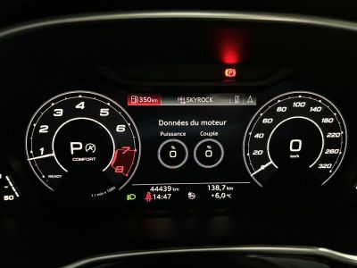 Audi RS Q3 sportback 25 tfsi 400 ch s tronic 7 exclusive toit ouvrant freins carbone ceramiques   - 17