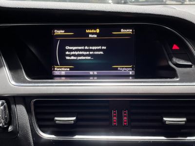 Audi A4 20 tdi 177 dpf s line   - 12