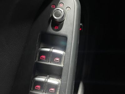 Audi A4 20 tdi 177 dpf s line   - 34