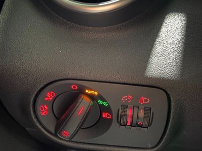 Audi A1 16 tdi 105 ambiente   - 21