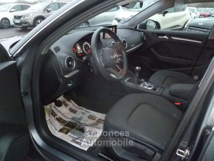 Audi A3 Sportback 30 TFSI 10 115CH BUSINESS LINE BV6 5 PORTES - 5