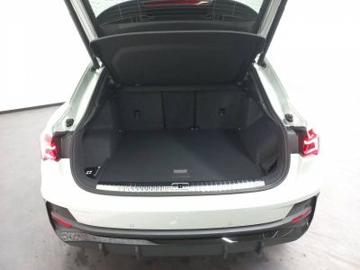 Audi Q3 Sportback 35 TFSI 150 ch S tronic 7 S line plus   - 12