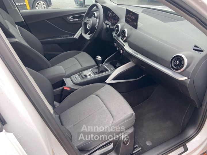 Audi Q2 30 TDI 116 S LINE Ext GPS Caméra Hayon Keyless JA 18" - 19