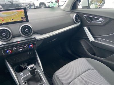 Audi Q2 30 TDI 116 S LINE Ext GPS Caméra Hayon Keyless JA 18"   - 22