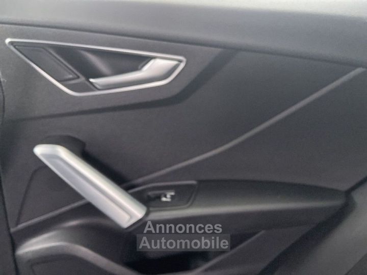 Audi Q2 30 TDI 116 S LINE Ext GPS Caméra Hayon Keyless JA 18" - 24