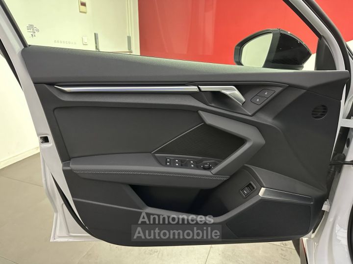 Audi A3 Sportback 35 TFSI Mild Hybrid 150 S tronic 7 S Line - 10