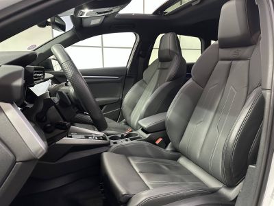 Audi A3 Sportback 35 TFSI Mild Hybrid 150 S tronic 7 S Line   - 14
