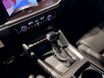Audi Q3 45 TFSIe 245 ch S tronic 6 S line   - 24
