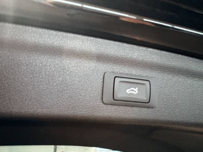 Audi Q3 45 TFSIe 245 ch S tronic 6 S line   - 28