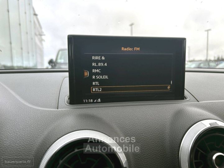 Audi A3 CABRIOLET Cabriolet 20 TDI 150 S tronic 6 Design Luxe - 21