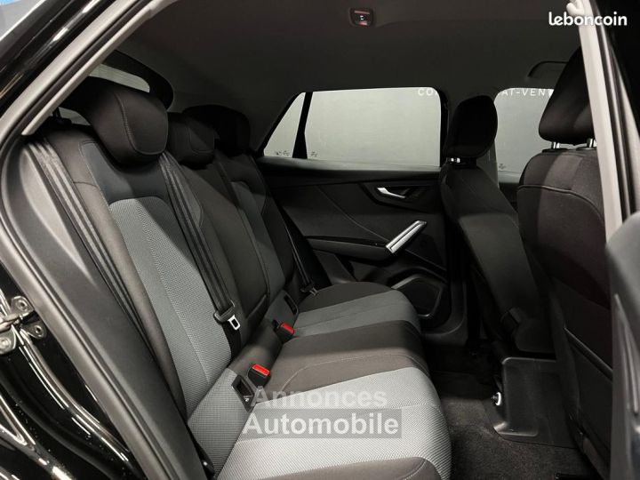 Audi Q2 35 TDI 150 S tronic 7 Design Luxe - 17