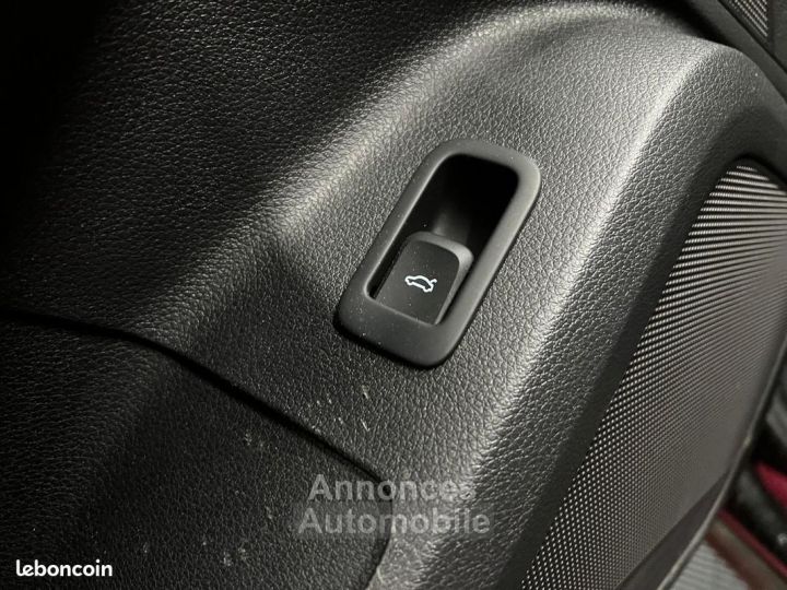 Audi Q2 35 TDI 150 S tronic 7 Design Luxe - 20