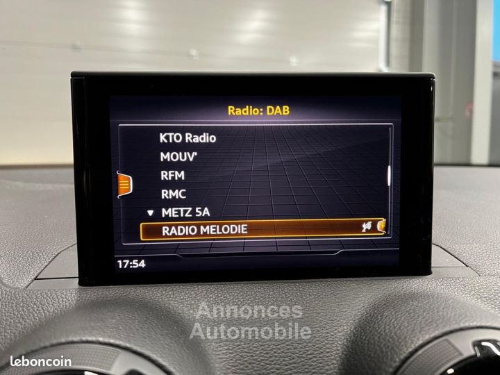 Audi Q2 35 TDI 150 S tronic 7 Design Luxe - 21