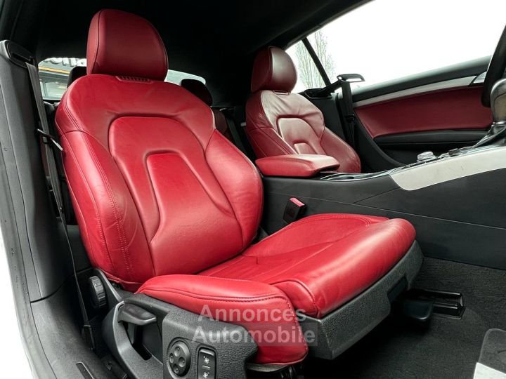 Audi A5 CABRIOLET - LUNETTE ARRIERE DECOLLEE VENDU EN ETAT / 30 V6 240 QUATTRO BOITE AUTO 64 100km - 12