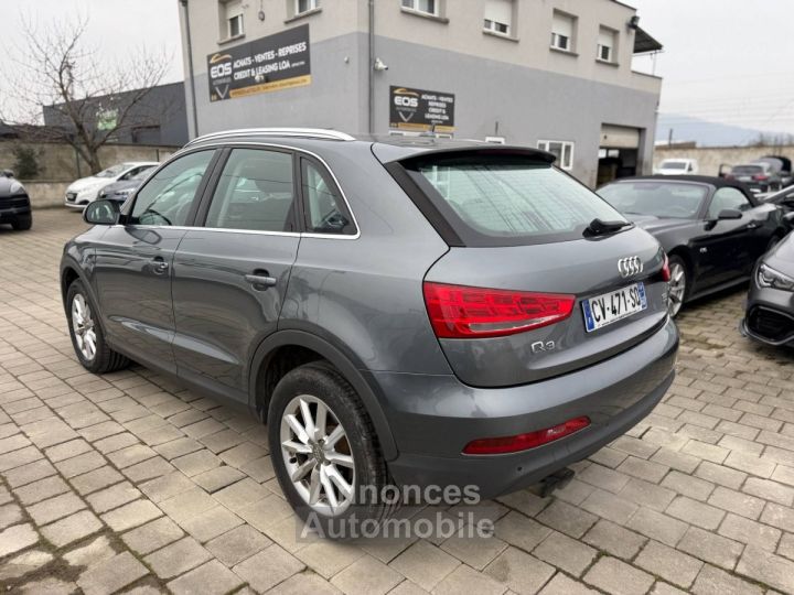 Audi Q3 20 TDI 177 Ambiente quattro S tronic 7 - 4