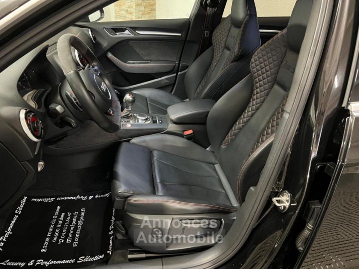 Audi RS3 SPORTBACK 8V 25 367ch - Peinture exclusive Panthère - Sieges et echap RS - Carnet complet - 9