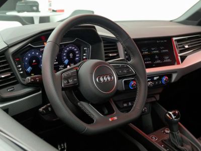 Audi A1 Sportback 30 TFSI 110 ch S tronic 7 S Line   - 15