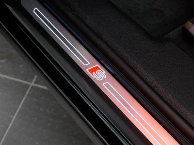 Audi Q3 35 TFSI 150 ch S tronic 7 S line   - 9