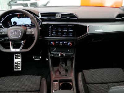 Audi Q3 35 TFSI 150 ch S tronic 7 S line   - 11
