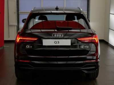 Audi Q3 35 TFSI 150 ch S tronic 7 S line   - 13