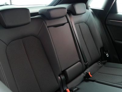 Audi Q3 35 TFSI 150 ch S tronic 7 S line   - 22