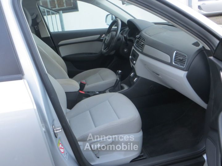 Audi Q3 20 tdi 140cv carnet 1 ère main - 5