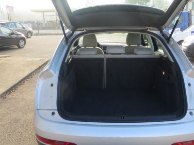 Audi Q3 20 tdi 140cv carnet 1 ère main   - 7
