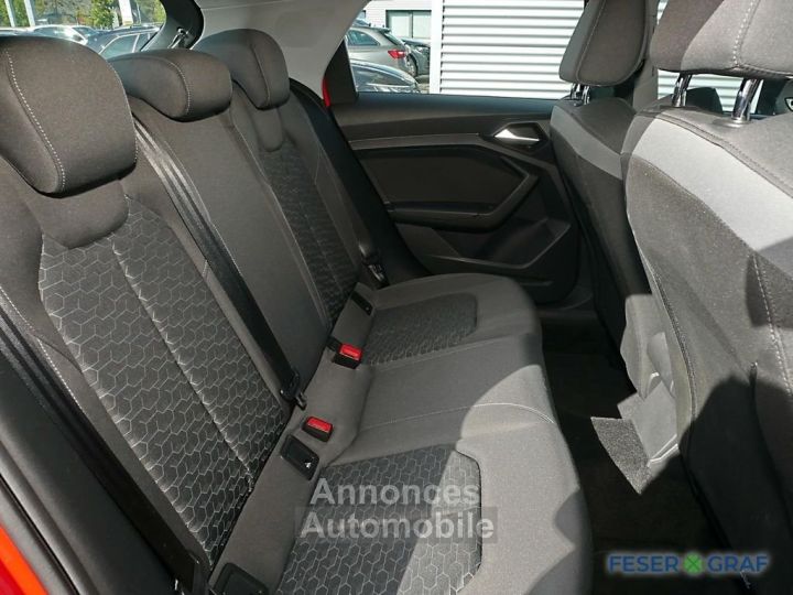 Audi A1 Sportback Advanced 35 TFSI S tronic B - 8