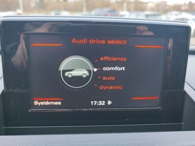 Audi Q3 15 tfsi 150 Ambiente S-tronic   - 16