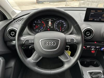 Audi A3 Design Limousine 16 TDI 110 2015   - 9