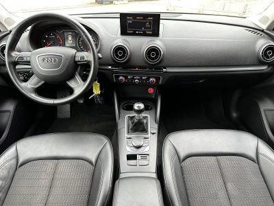 Audi A3 Design Limousine 16 TDI 110 2015   - 12