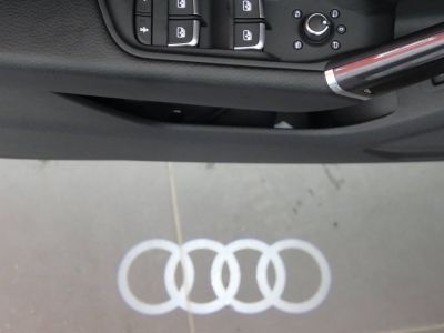 Audi Q2 35 TFSI 150 S tronic 7 S line   - 4