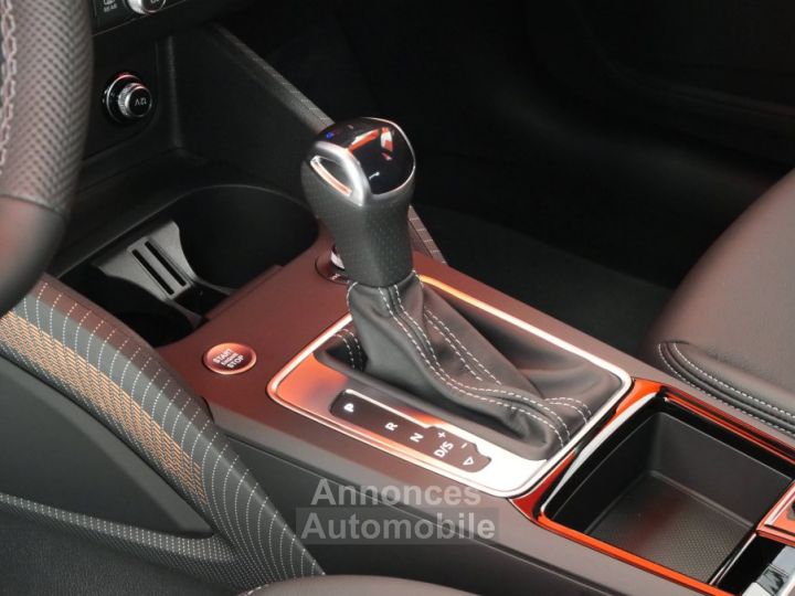 Audi Q2 35 TFSI 150 S tronic 7 S line - 14