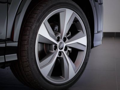 Audi Q2 35 TFSI 150 S tronic 7 S line   - 25