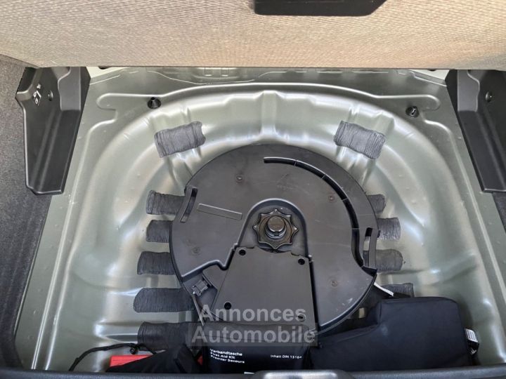 Audi Q2 30 TDI 116 S LINE Ext GPS Caméra Hayon Keyless JA 18" - 17