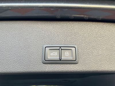 Audi Q2 30 TDI 116 S LINE Ext GPS Caméra Hayon Keyless JA 18"   - 18