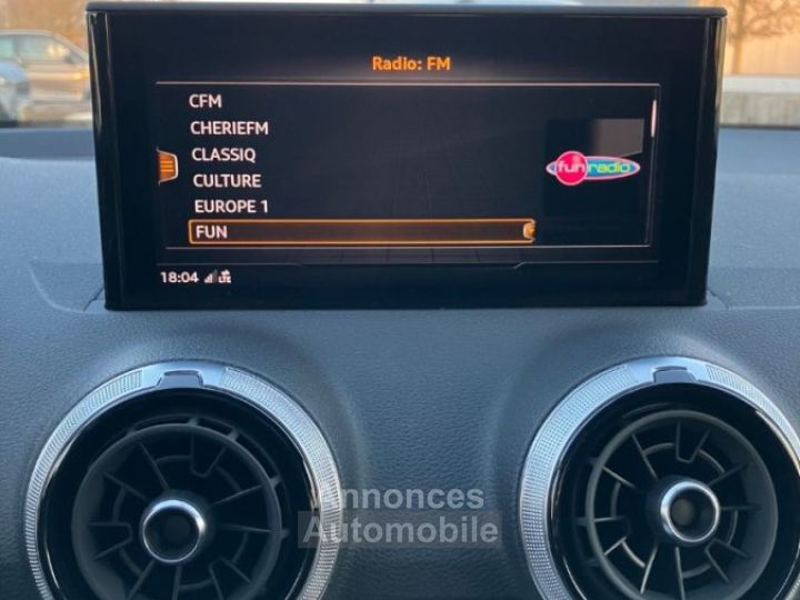 Audi Q2 30 TDI 116 S LINE Ext GPS Caméra Hayon Keyless JA 18" - 26