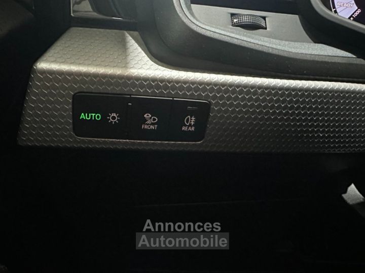 Audi A1 Sportback S Line 95 ch 25 TFSI S tronic 7 Virtual cockpit ~ Apple Carplay ~ Feux full led - 13