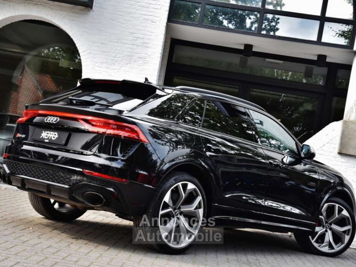 Audi RS Q8 40 V8 - 8