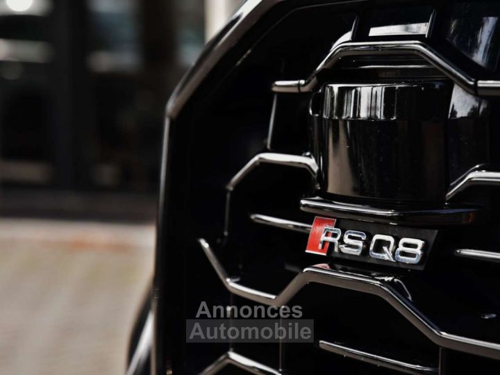Audi RS Q8 40 V8 - 21
