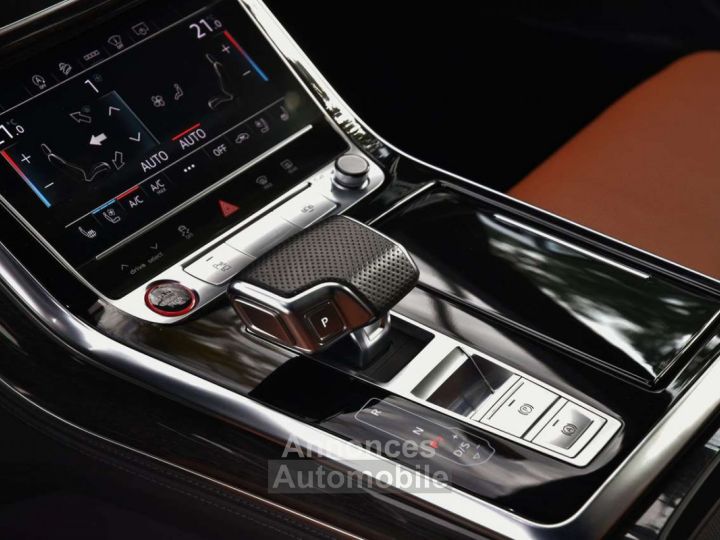 Audi RS Q8 40 V8 - 22