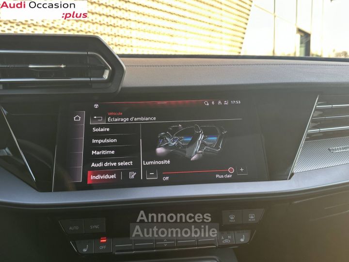 Audi A3 Sportback 35 TDI 150 S tronic 7 S line - 17