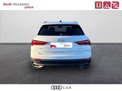 Audi Q3 45 TFSIe 245 ch S tronic 6 S line   - 4