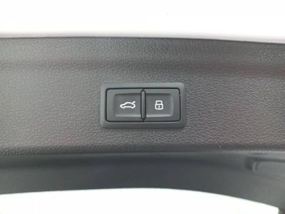 Audi Q3 35 TDI 150 ch S tronic 7 Design   - 16