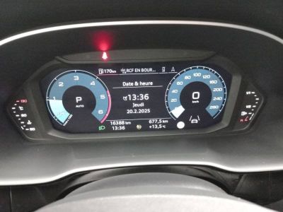 Audi Q3 35 TDI 150 ch S tronic 7 Design   - 19