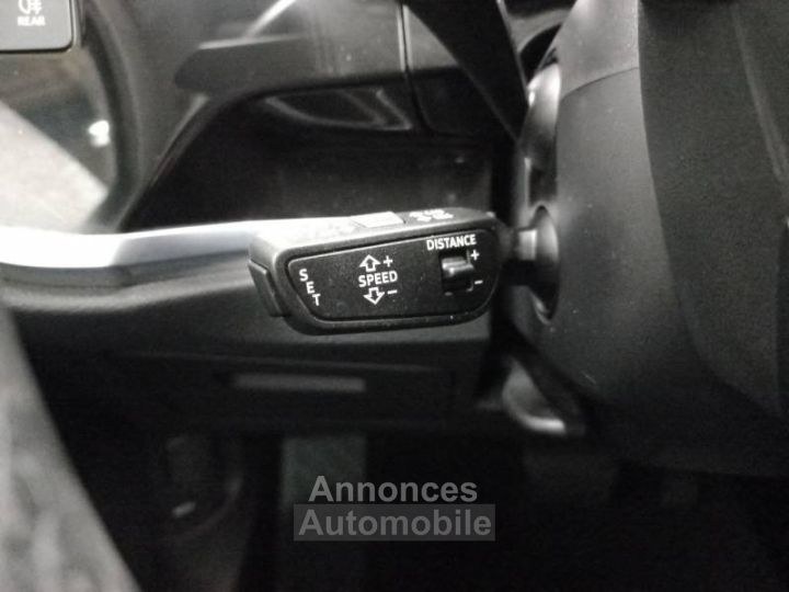 Audi Q3 35 TDI 150 ch S tronic 7 Design - 20