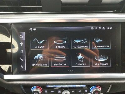 Audi Q3 35 TDI 150 ch S tronic 7 Design   - 24